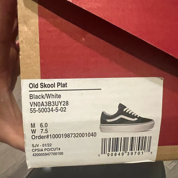 Vans womens old school VN0A3B3UY28 classic style one platform black and white - Picture 12 of 12